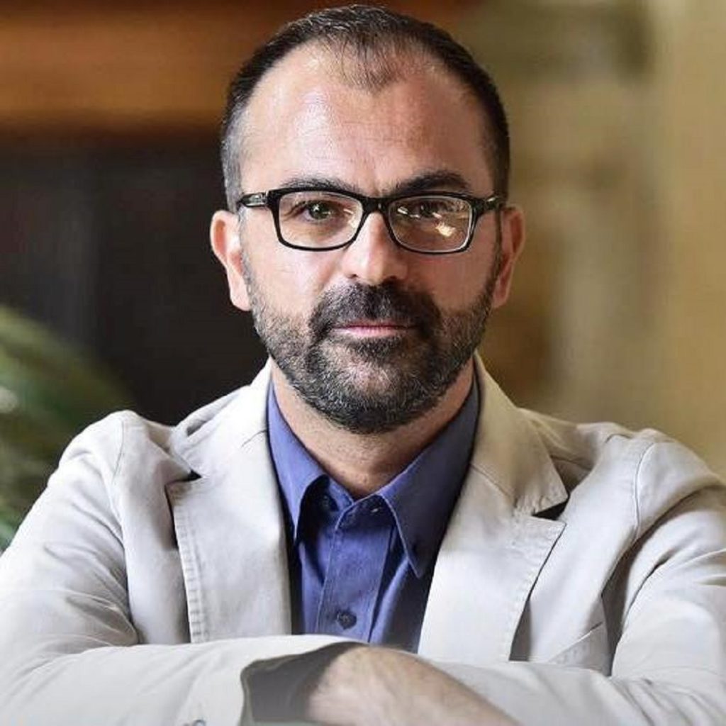 Il ministro Lorenzo Fioramonti si è dimesso
