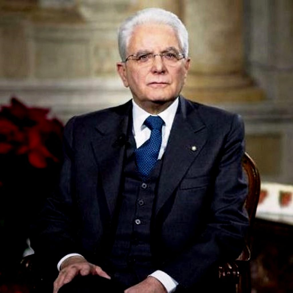 Carceri, Mattarella: Urge intervenire su sovraffollamento e assistenza sanitaria
