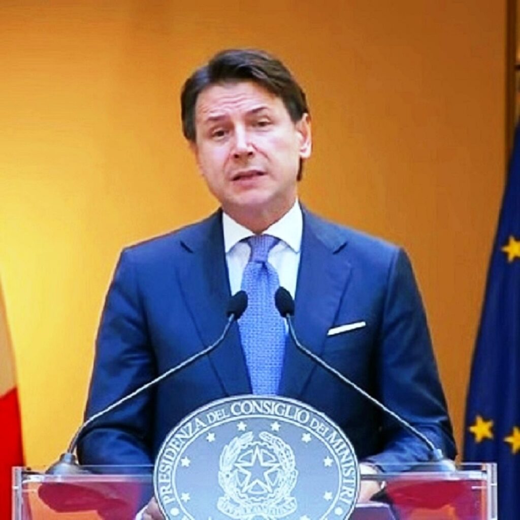 Transizione ecologica, Conte: "Condizione per il nostro sostegno al governo"