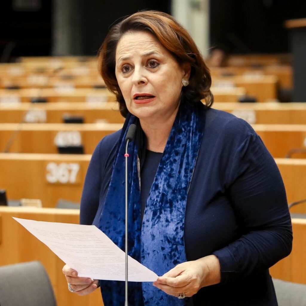 Istituita una Commissione d’inchiesta sugli affidi illeciti di minori