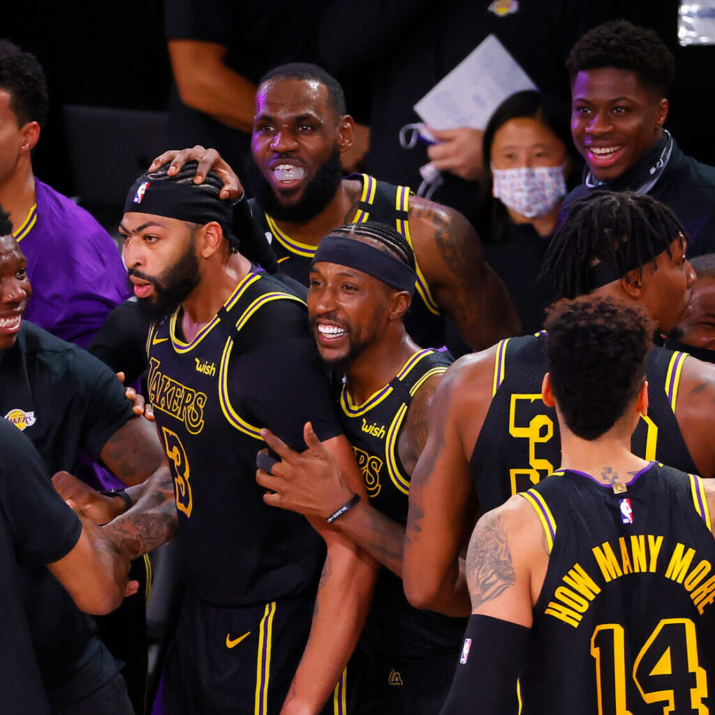 Lakers e Miami in vantaggio