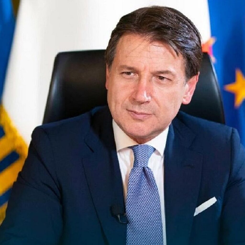 Conte parla del primo giorno di scuola