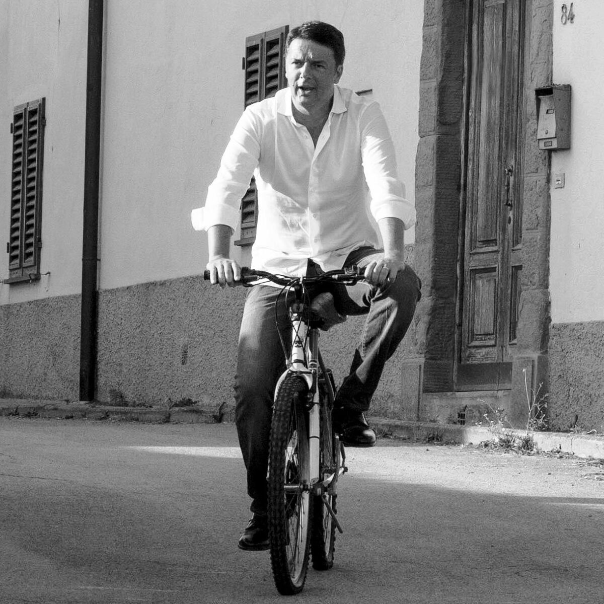 Renzi plaude al vaccino anti Covid