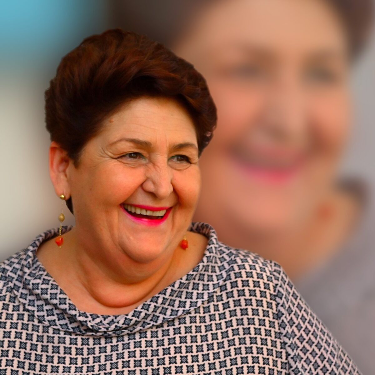 Polemica per un articolo di Travaglio sulla Bellanova