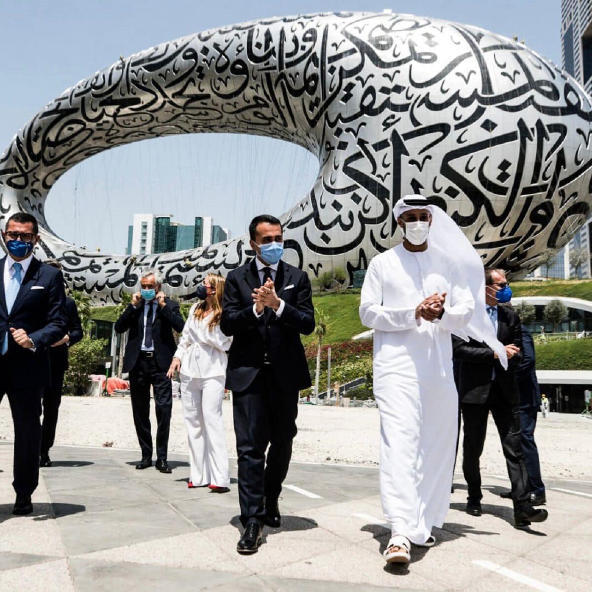 Di Maio in missione negli Emirati Arabi Uniti