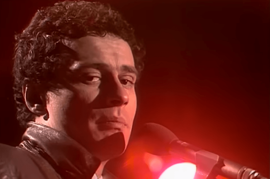 Pino D'Angiò e la malattia: "Contro il cancro non si lotta"