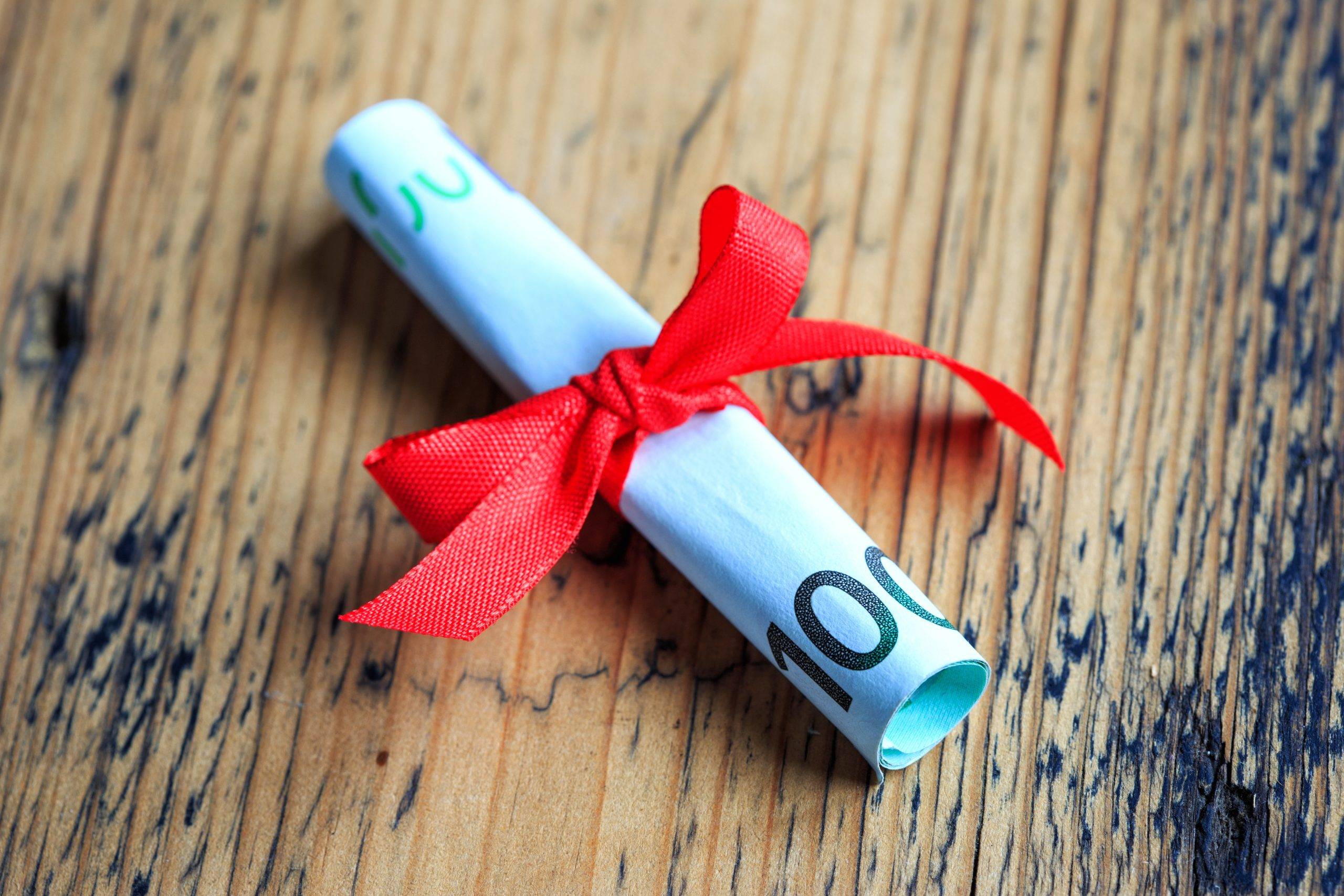 come compilare domanda bonus natale 2024