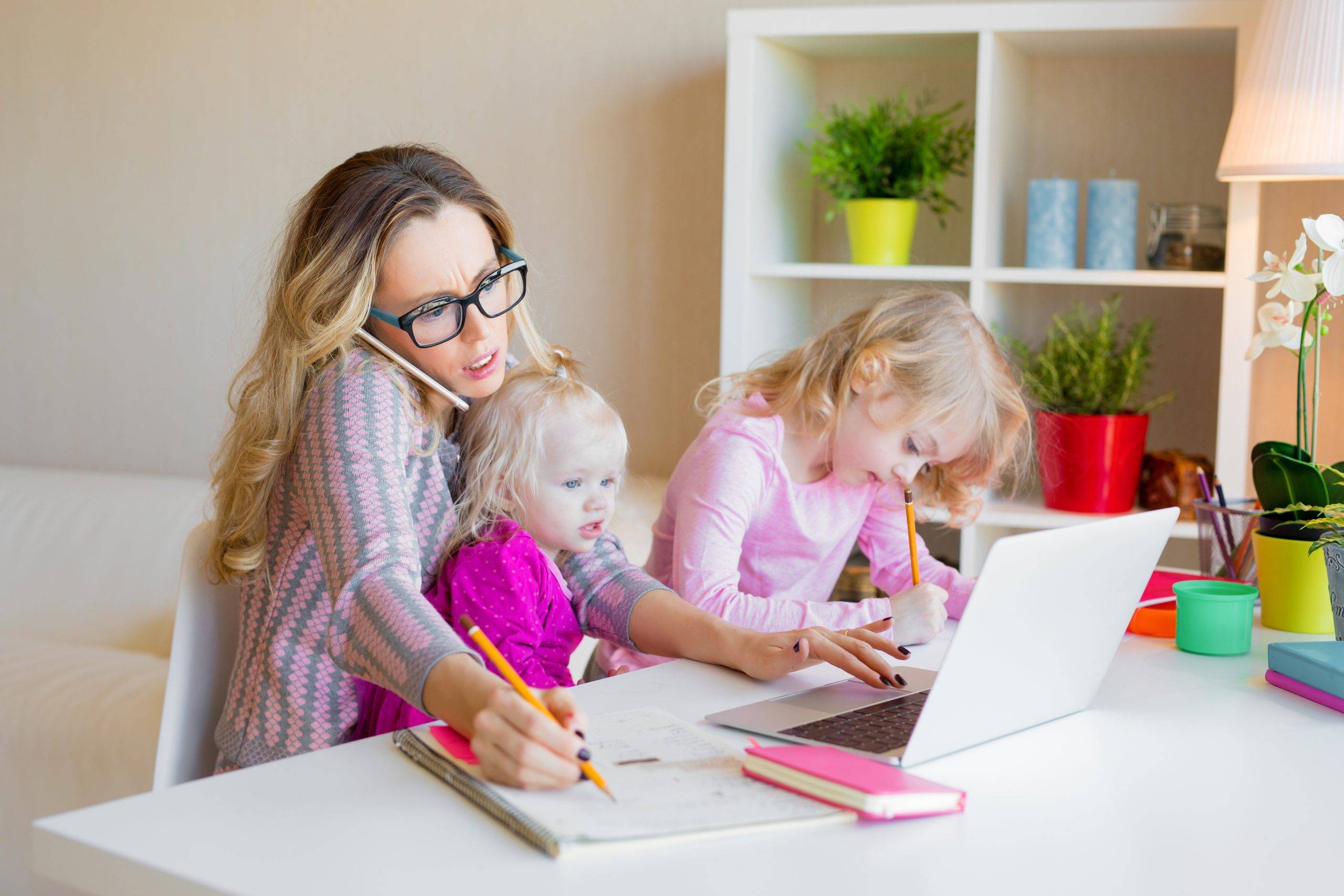 decontribuzione mamme lavoratrici 2025