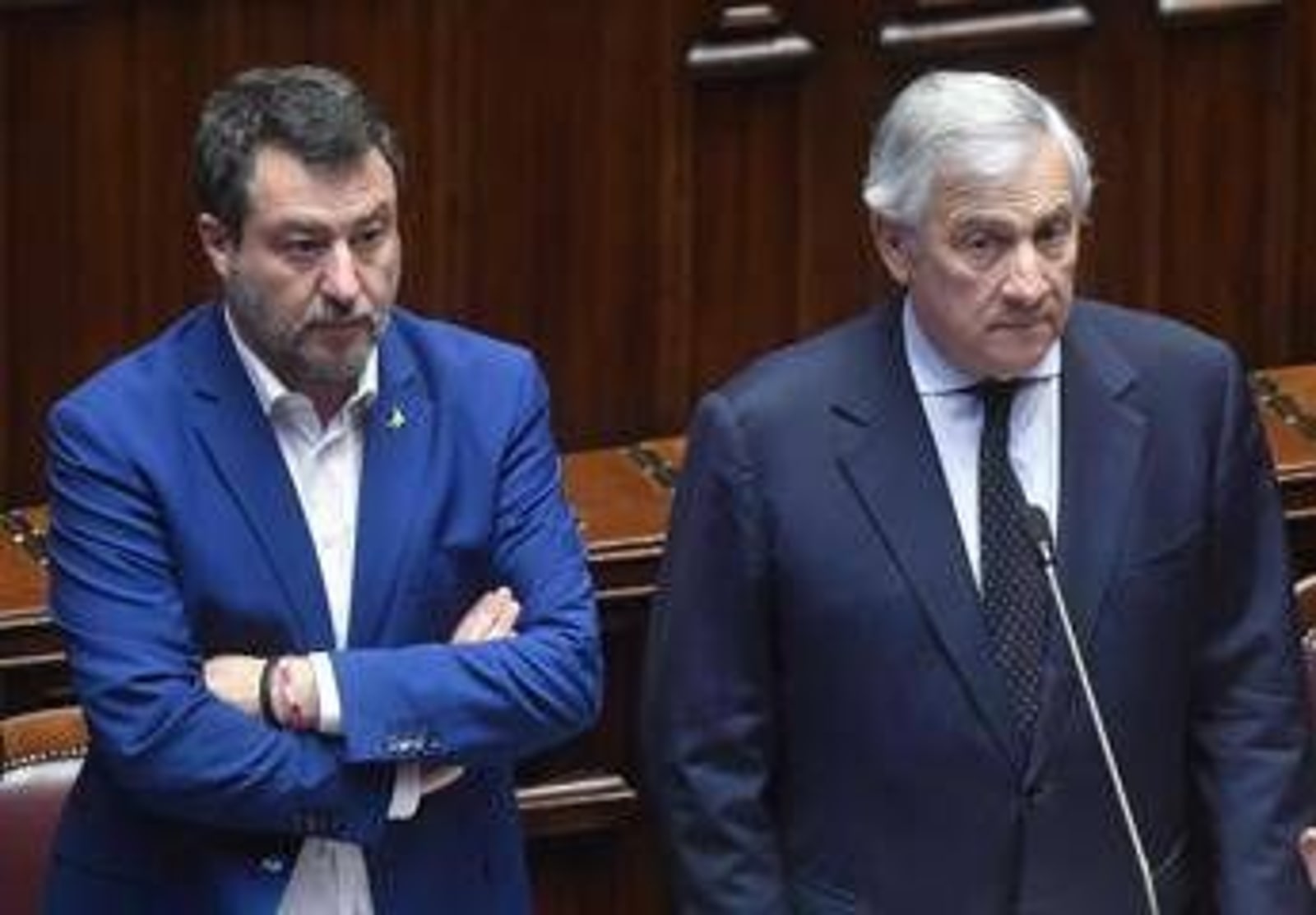 Petrolio Russo e Sanzioni: Lo Scontro tra Pragmatismo e Fermezza nel Governo Italiano